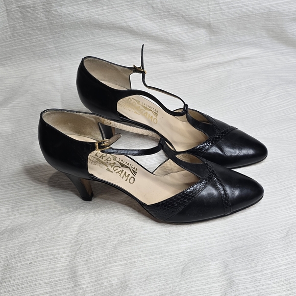 Black T-Strap Heels - Picture 2 of 5